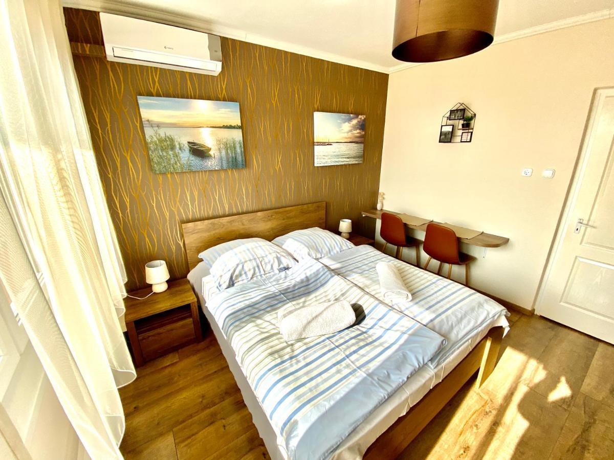 Aqua Blue Apartmanok - Siófok Eksteriør bilde